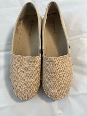 BearPaw Women's Beige Woven Espadrille Slip-Ons